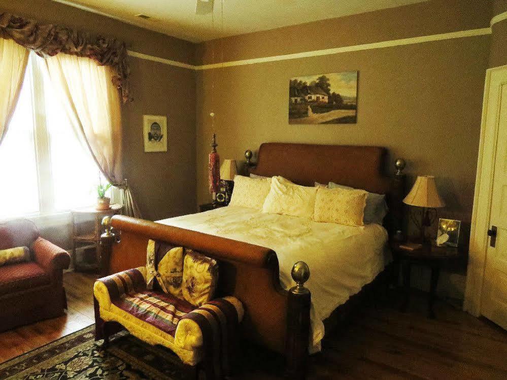 Inn Upon Moon River Plantation Chester Eksteriør billede